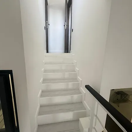 Luxe Apartment In Center Yerevan Exterior photo