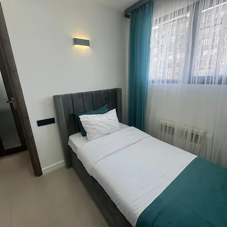 Luxe Apartment In Center Yerevan Exterior photo